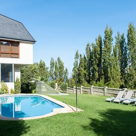 Casa El Castanal Con Piscina Privada ヴィラ ヴィーゴ