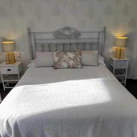 Casa El Castanal Con Piscina Privada * Vigo